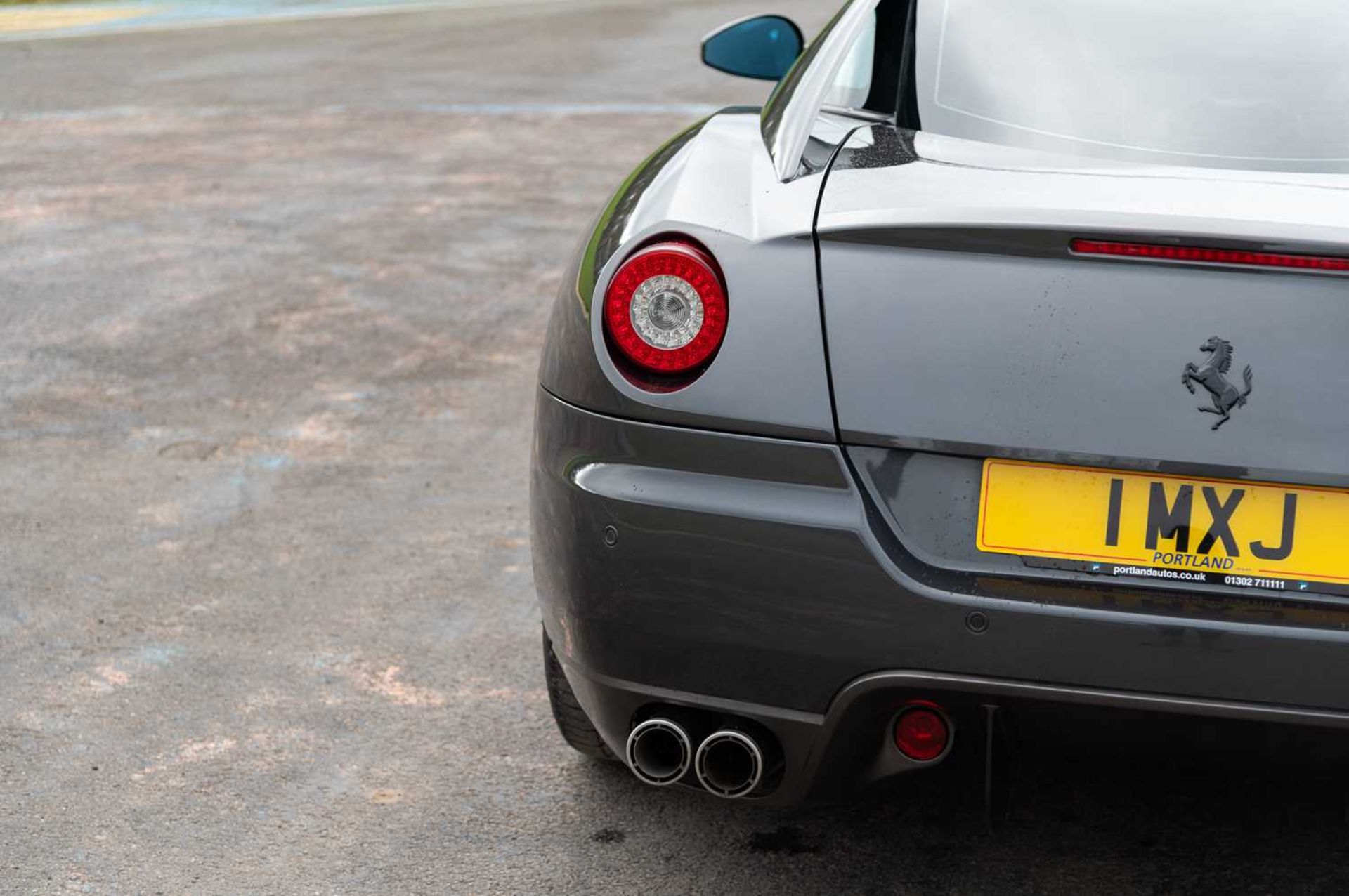 2008 Ferrari 599 GTB Fiorano Finished in Grigio over Nero with only 38,000 miles and full service hi - Image 19 of 85