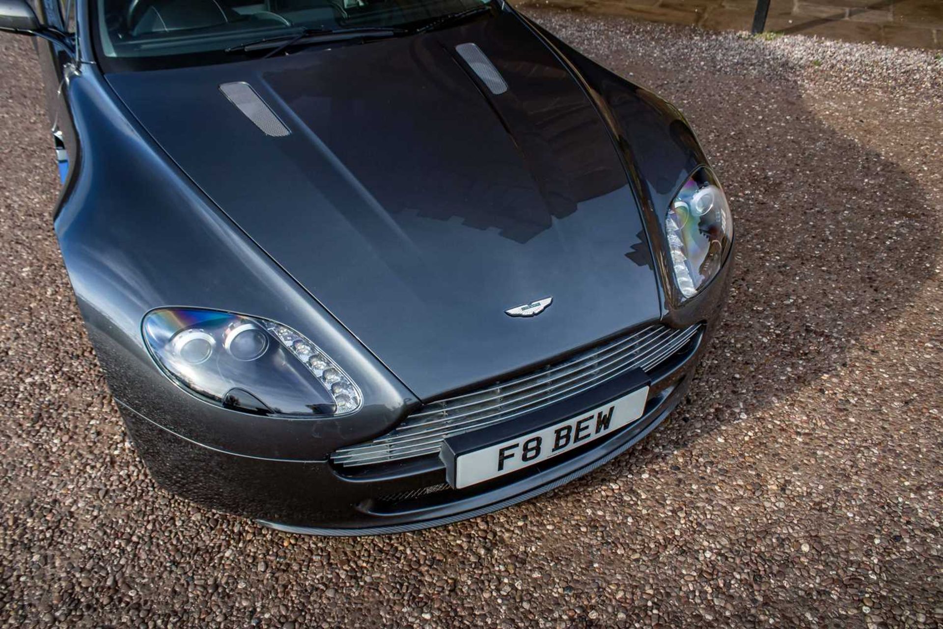 2006 Aston Martin V8 Vantage Desirable manual transmission  - Image 18 of 91