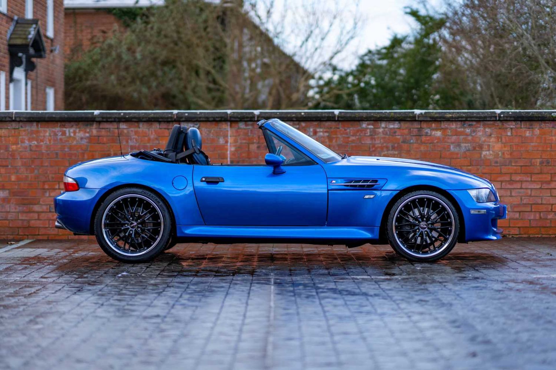 2000 BMW Z3M Convertible From long-term ownership, finished in sought-after Estoril Blue - Image 15 of 67