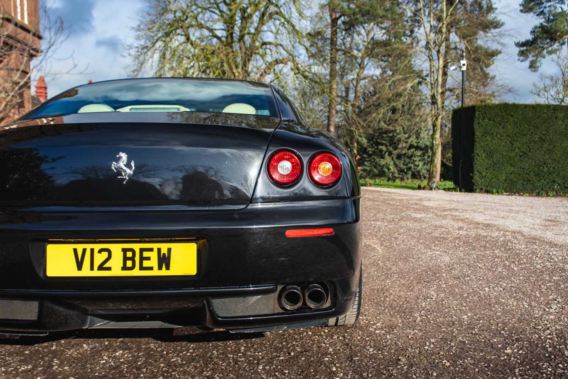 2005 Ferrari 612 Scaglietti Finished in Nero over Crema and with full service history  - Image 13 of 100