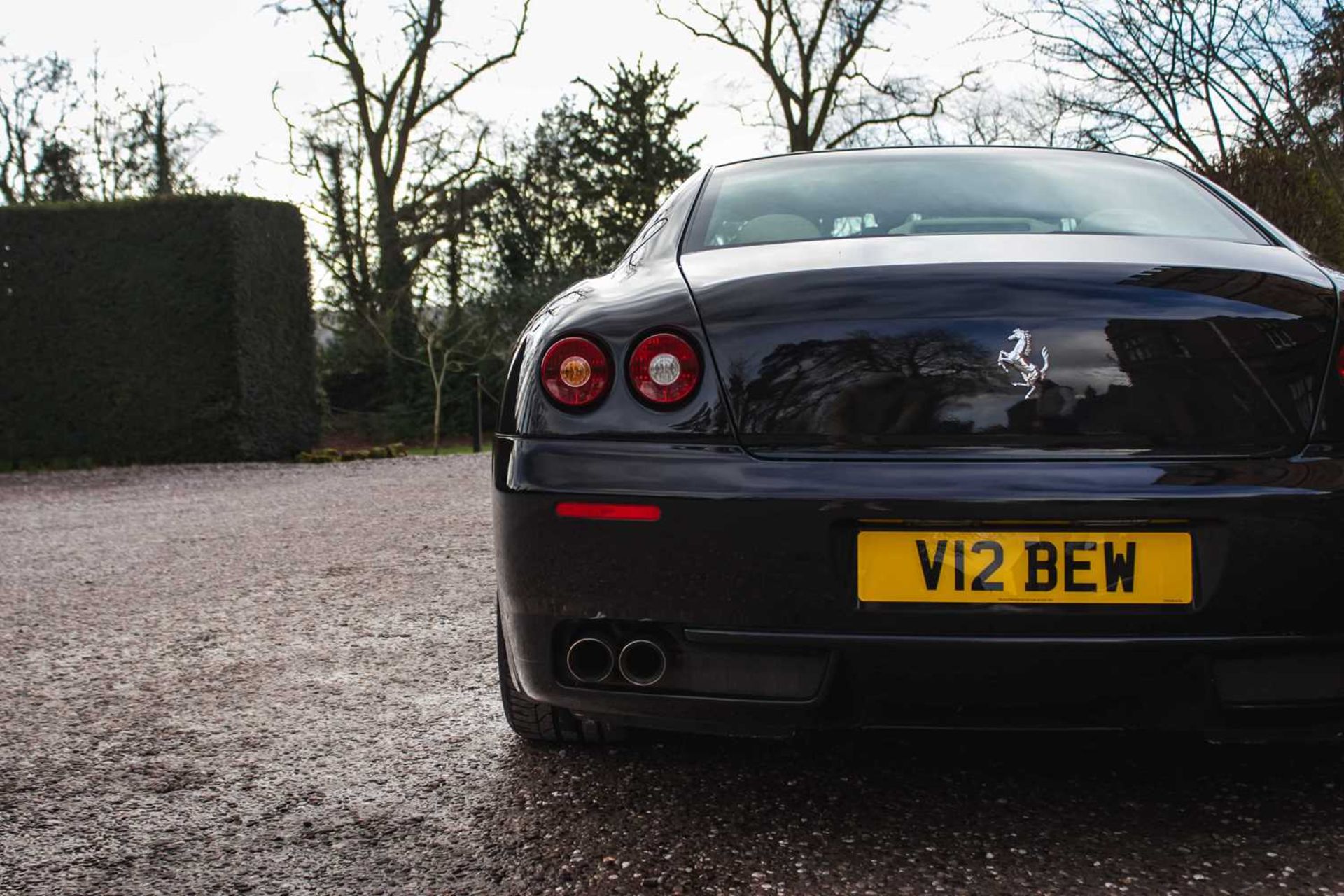 2005 Ferrari 612 Scaglietti Finished in Nero over Crema and with full service history  - Image 29 of 100