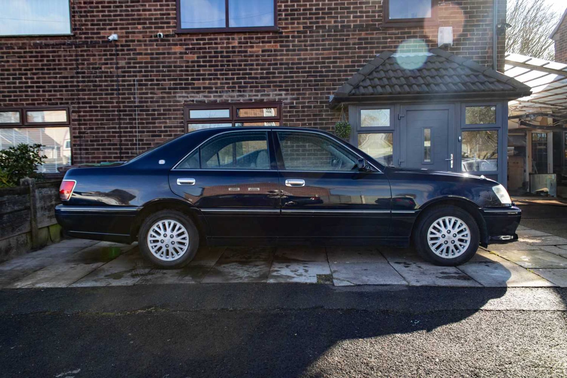 2002 Toyota Crown ***NO RESERVE*** - Image 8 of 50