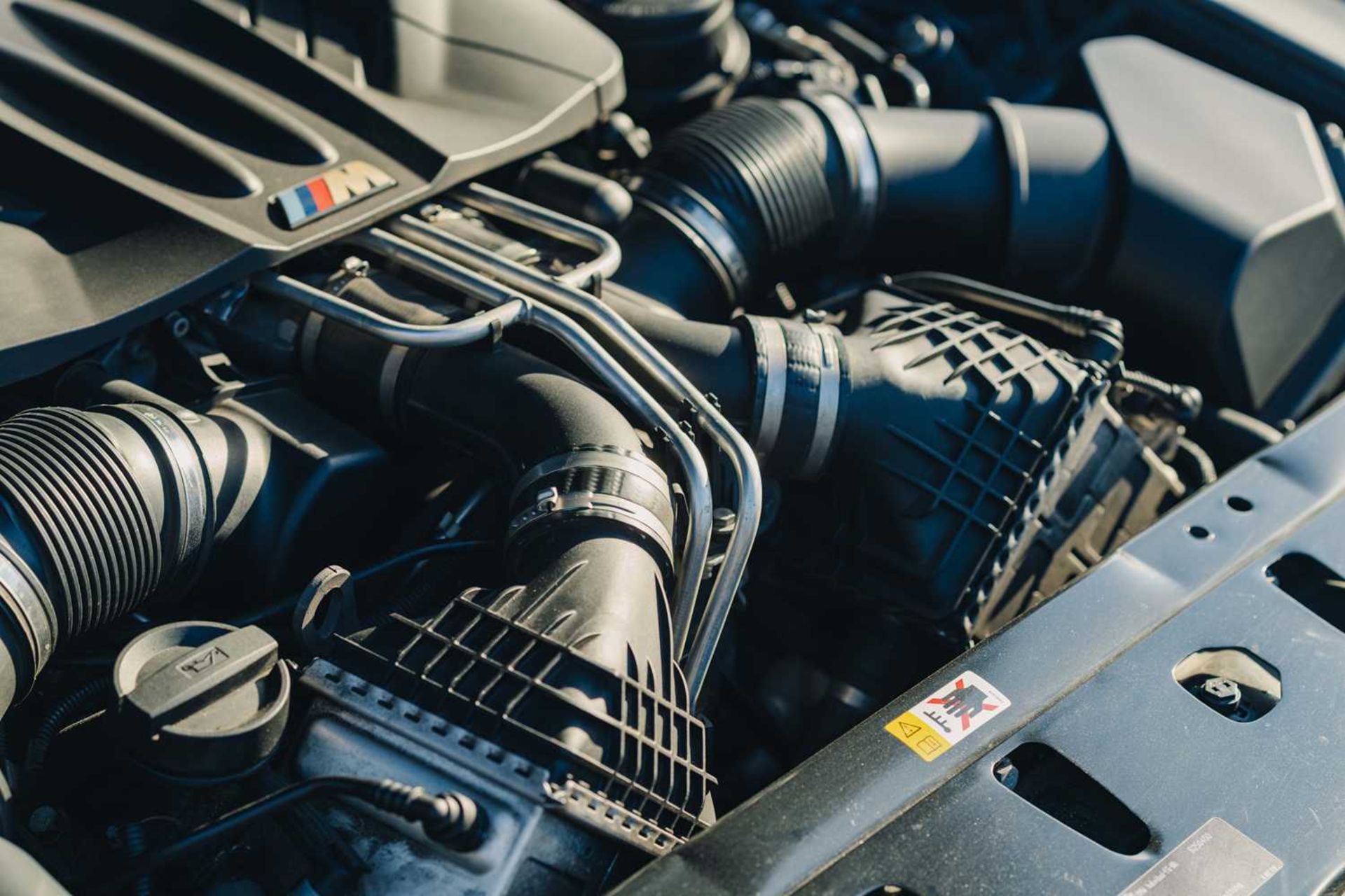 2015 BMW M5 Full main dealer service history and warranty valid until December 2024 - Image 69 of 74