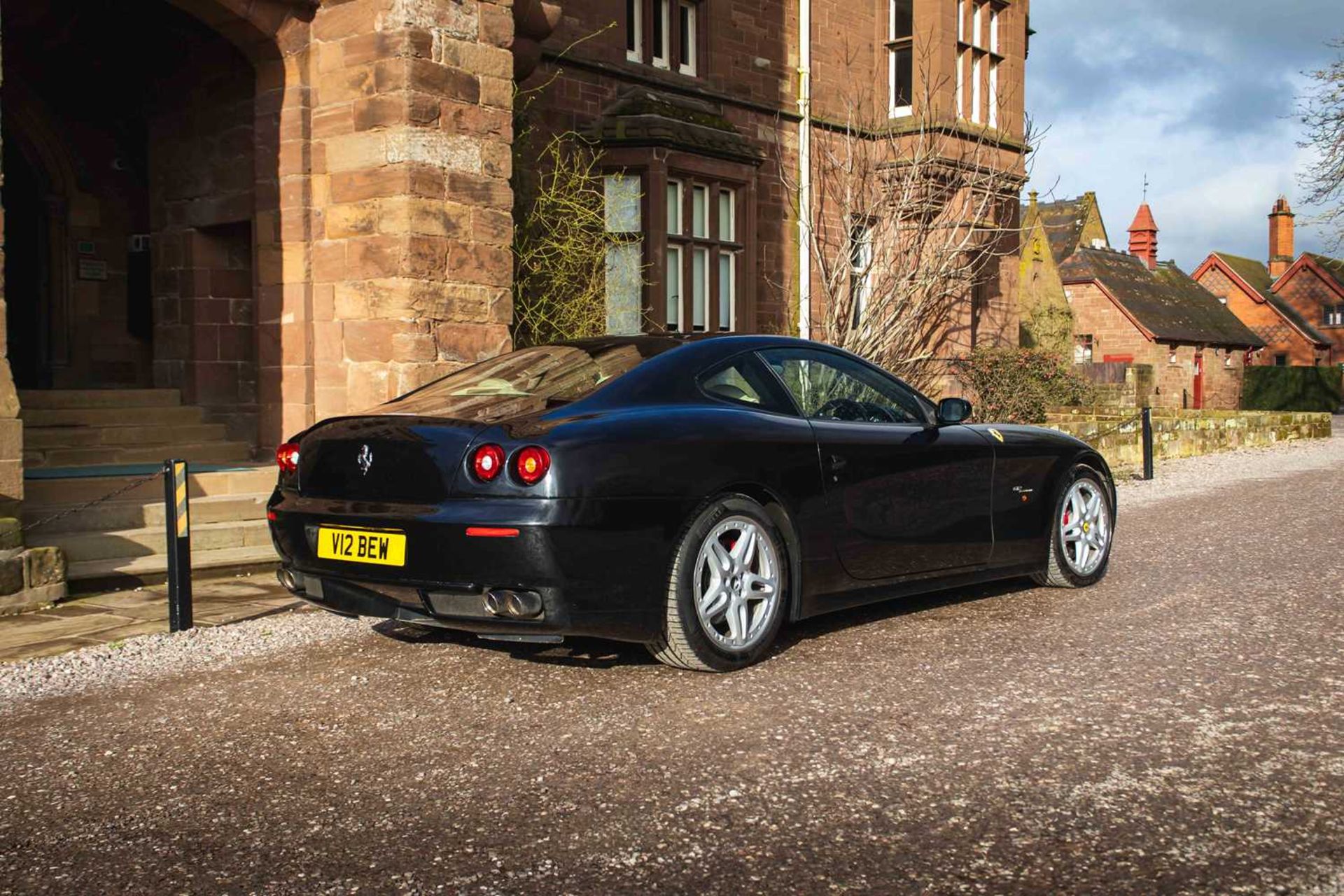 2005 Ferrari 612 Scaglietti Finished in Nero over Crema and with full service history  - Image 14 of 100