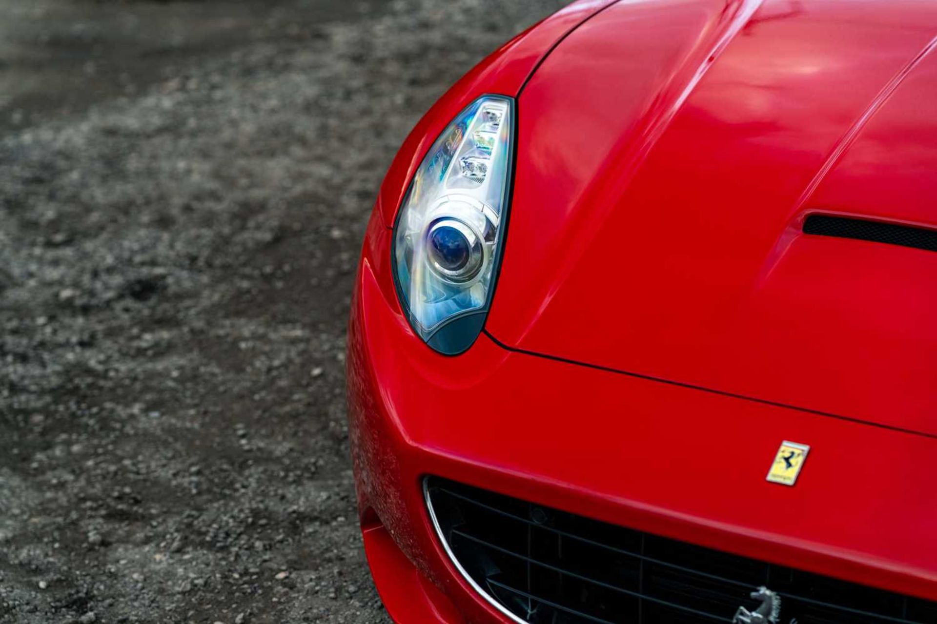 2013 Ferrari California 30  ***NO RESERVE*** The lighter and more powerful Limited Edition 30 with o - Image 18 of 68