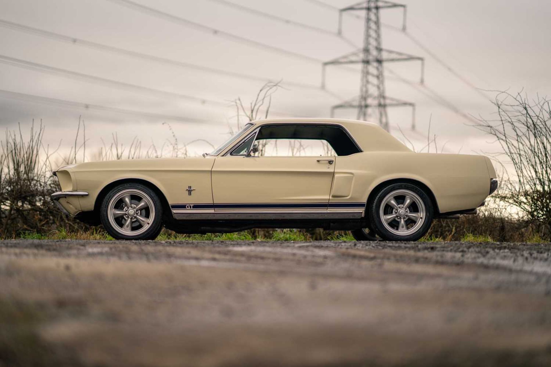 1967 Ford Mustang 289 Tastefully upgraded and fitted with a 351 engine  - Image 7 of 63