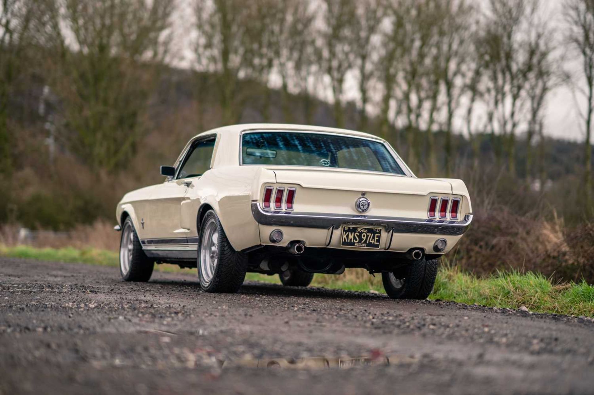 1967 Ford Mustang 289 Tastefully upgraded and fitted with a 351 engine  - Image 8 of 63