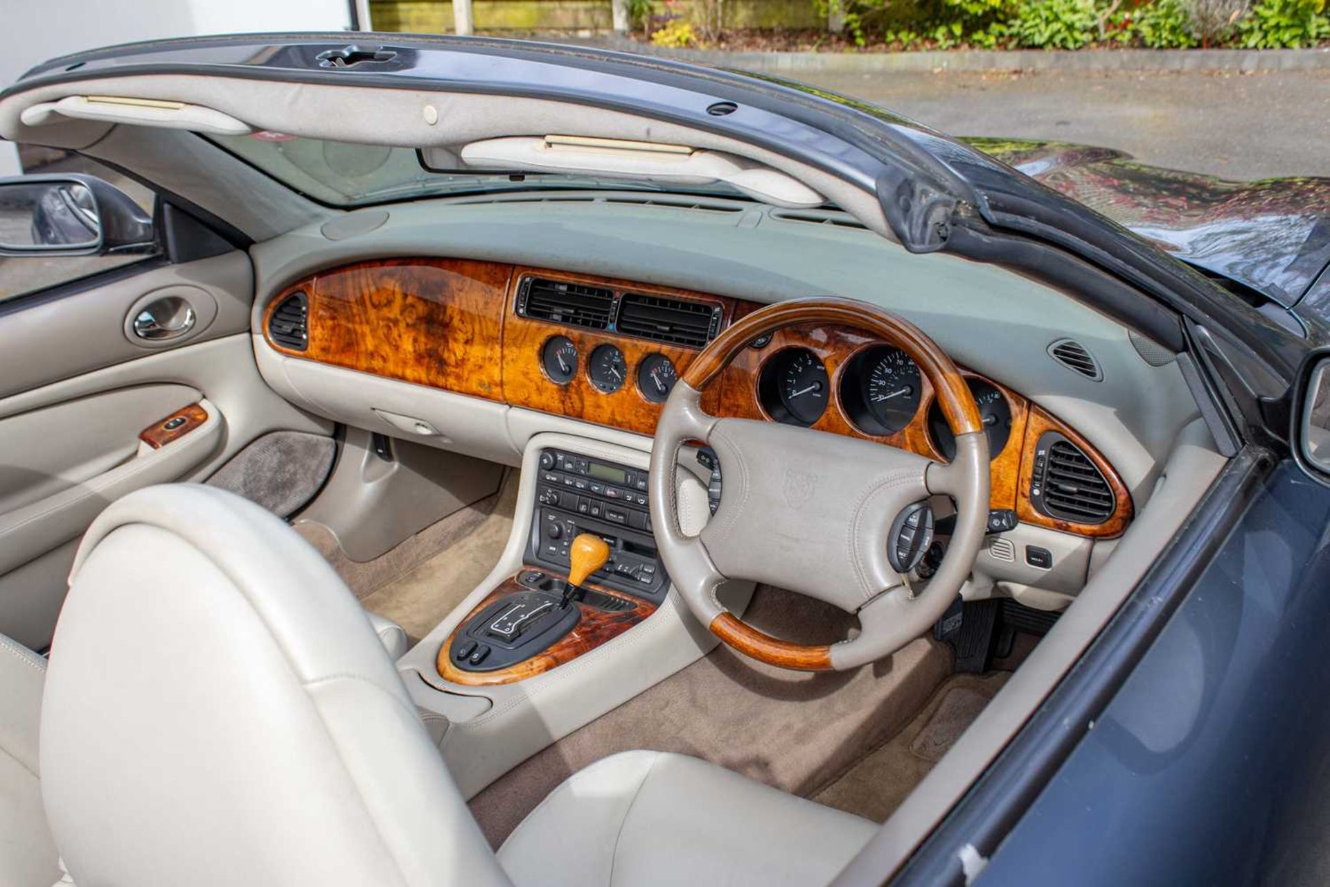 1997 Jaguar XK8 Convertible ***NO RESERVE*** Only one former keeper and full service history  - Image 67 of 89