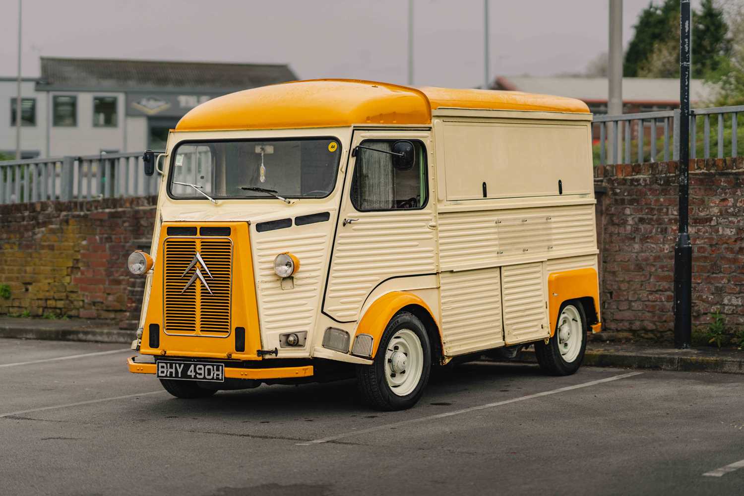 1970 Citroen HY Van Fully fitted-out boutique catering van ready to go into business - Image 5 of 59
