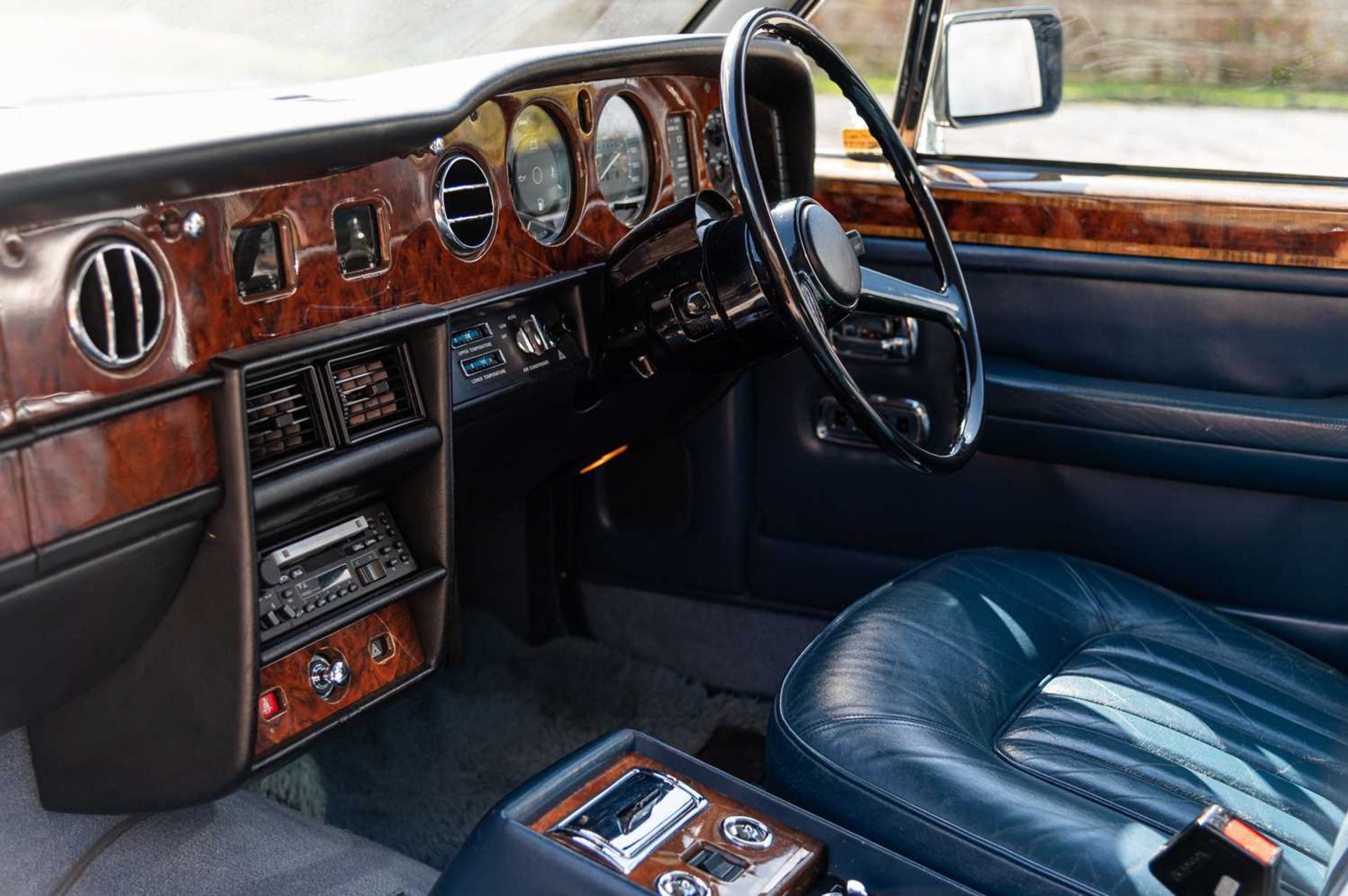 1985 Rolls Royce Silver Spirit From long term ownership, comes complete with comprehensive history f - Image 40 of 79