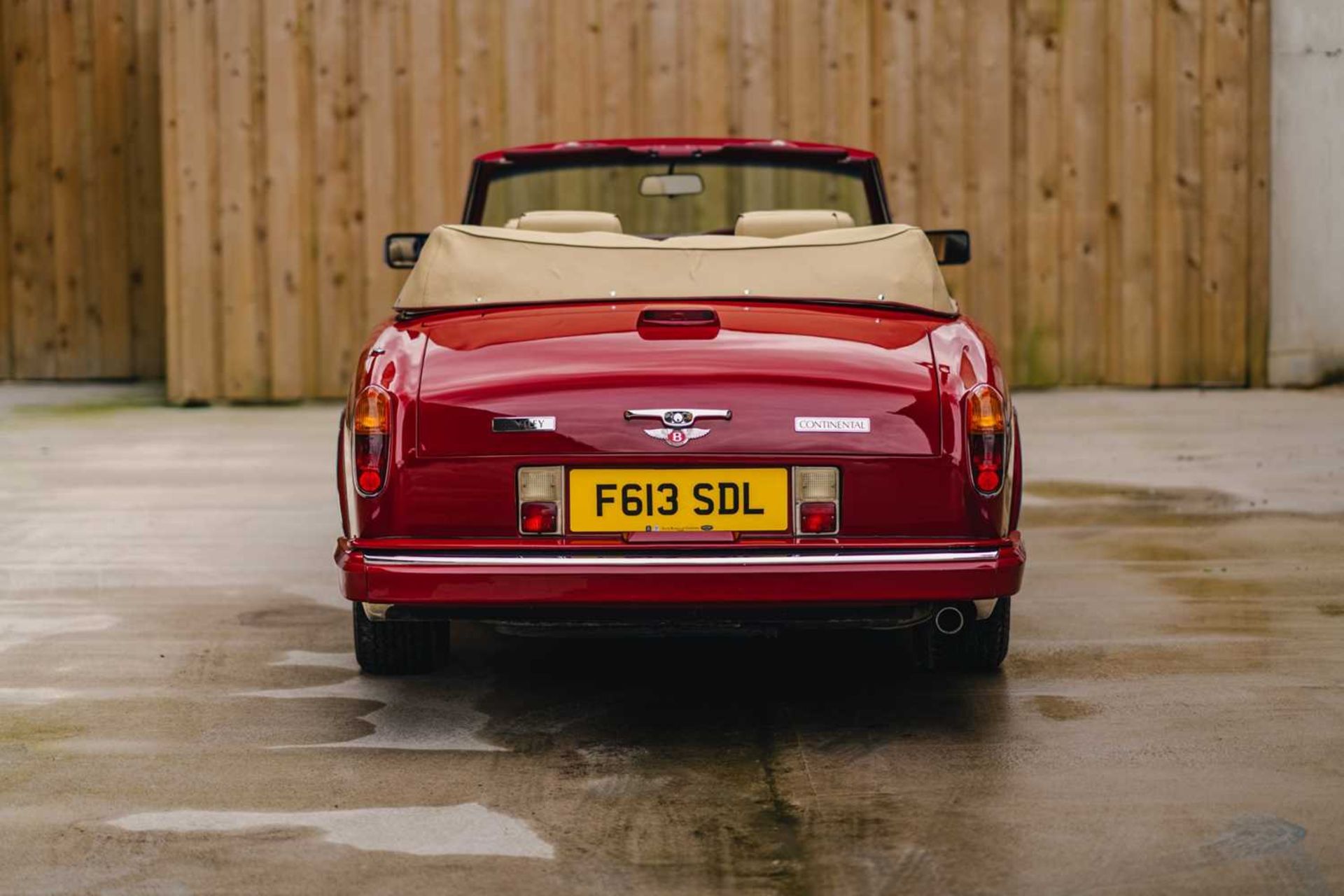 1989 Bentley Continental Convertible Meticulously maintained and boasts desirable factory options su - Image 10 of 71