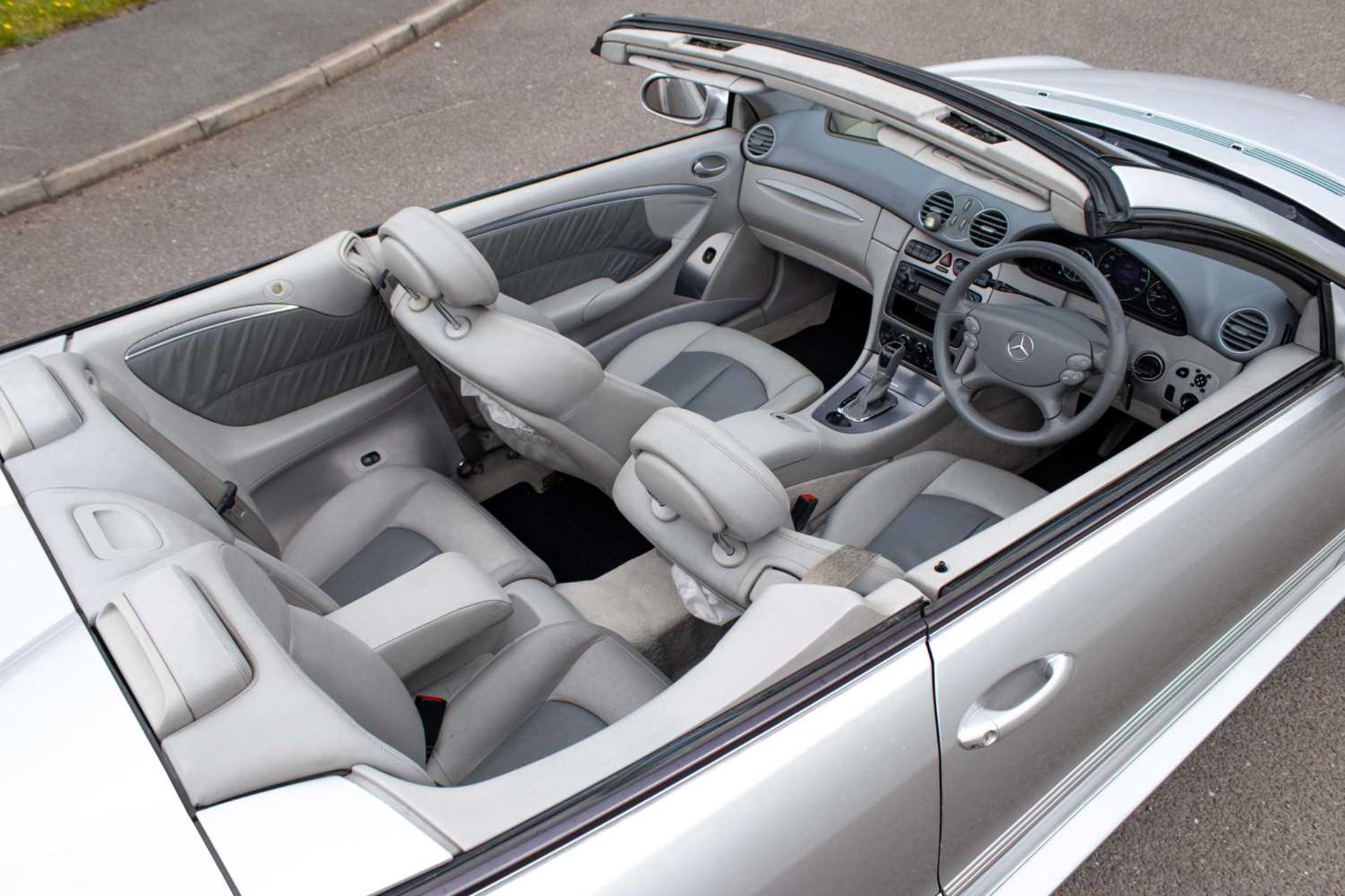 2003 Mercedes CLK240 Convertible ***NO RESERVE*** Fitted with AMG Black Series style body kit, inclu - Image 57 of 89