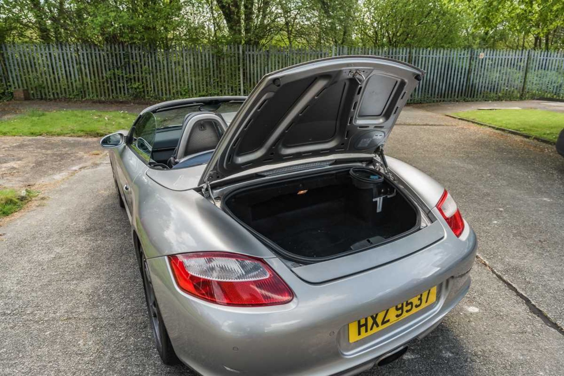 2005 Porsche Boxster Desirable manual transmission  - Image 58 of 62