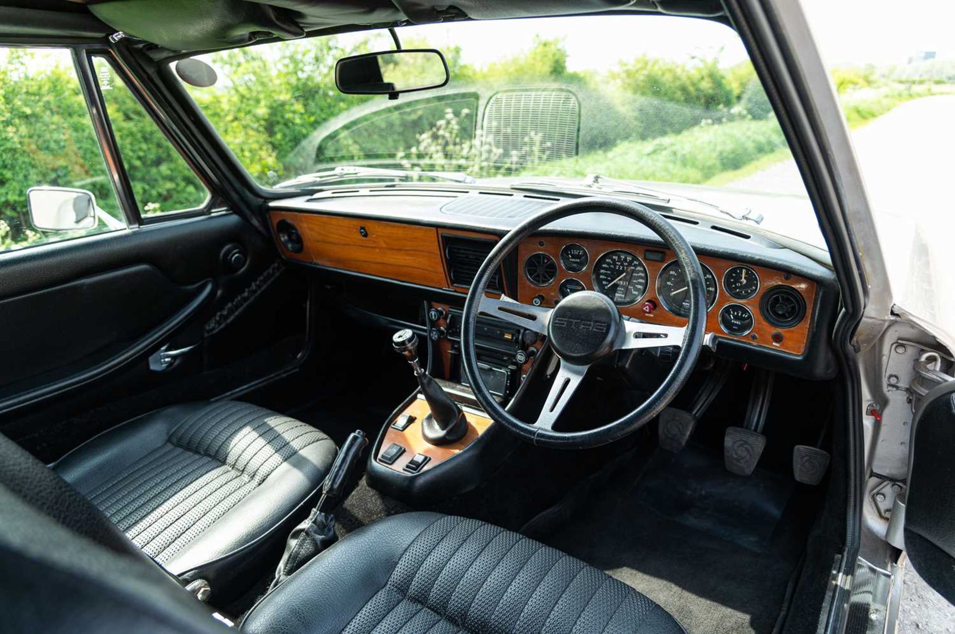 1974 Triumph Stag ***NO RESERVE*** Fully-restored example, equipped with manual overdrive transmissi - Image 49 of 83