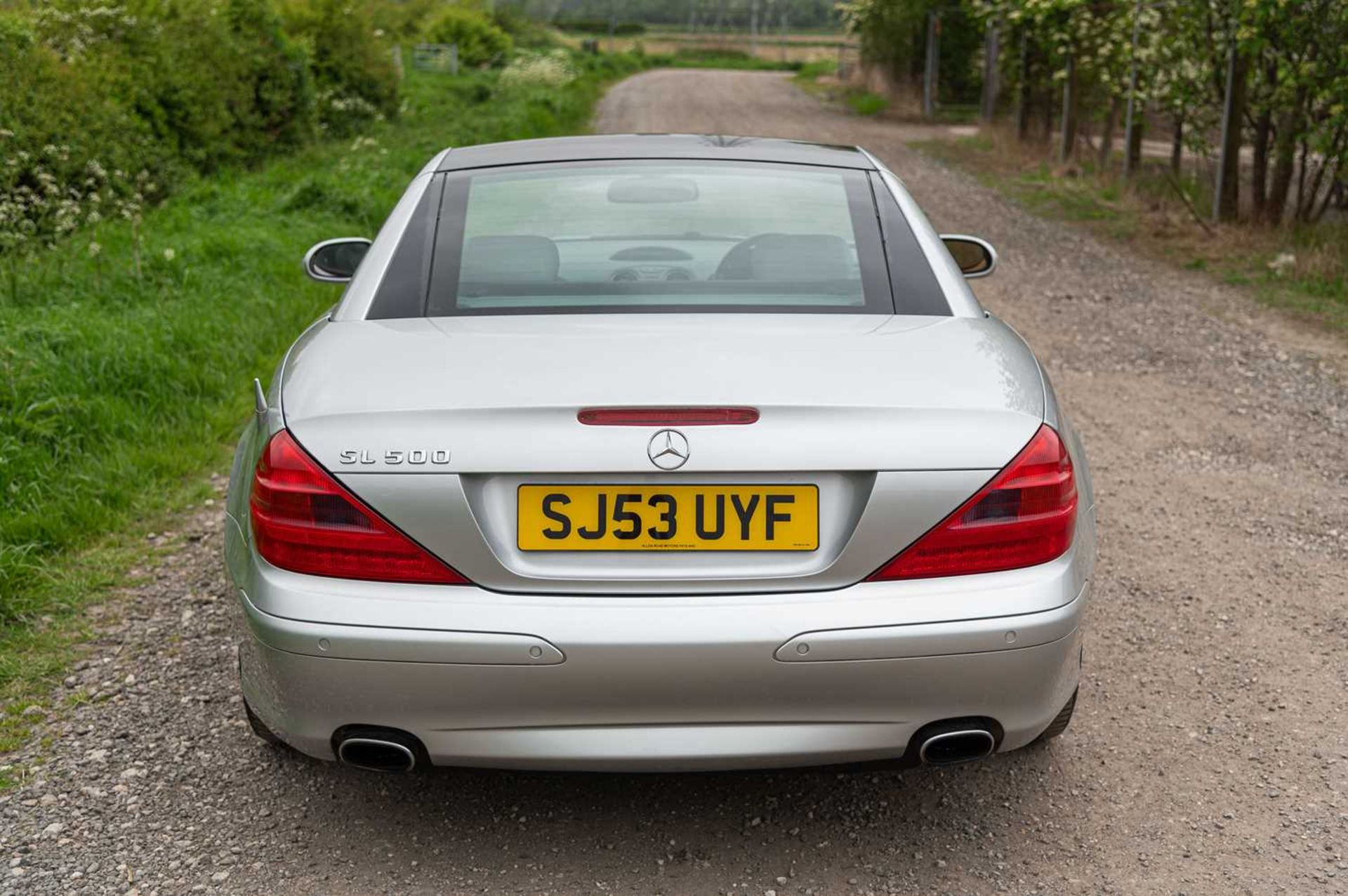 2003 Mercedes SL500 ***NO RESERVE*** Only 62,000 miles and is specified with the desirable panoramic - Image 10 of 70