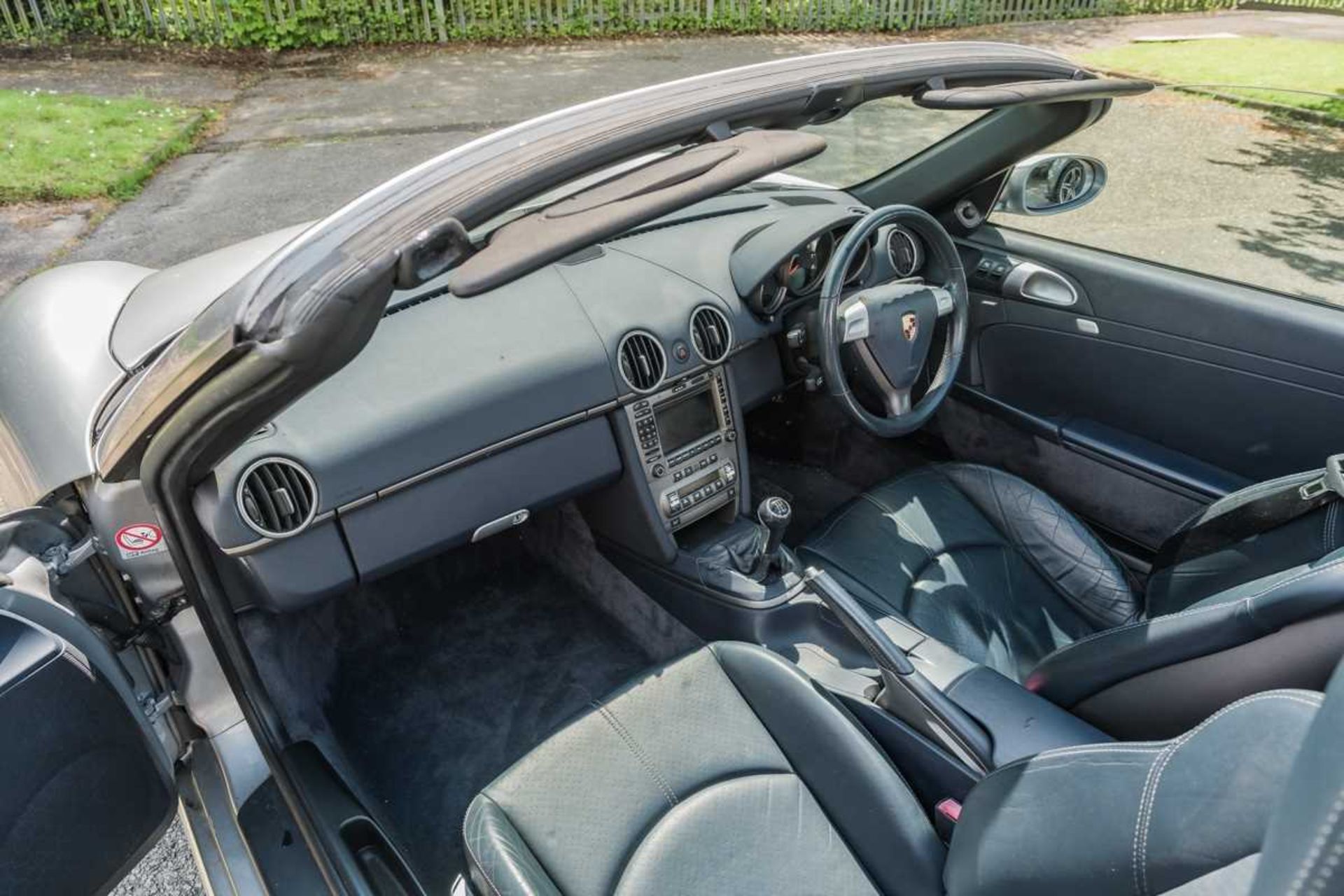 2005 Porsche Boxster Desirable manual transmission  - Image 45 of 62