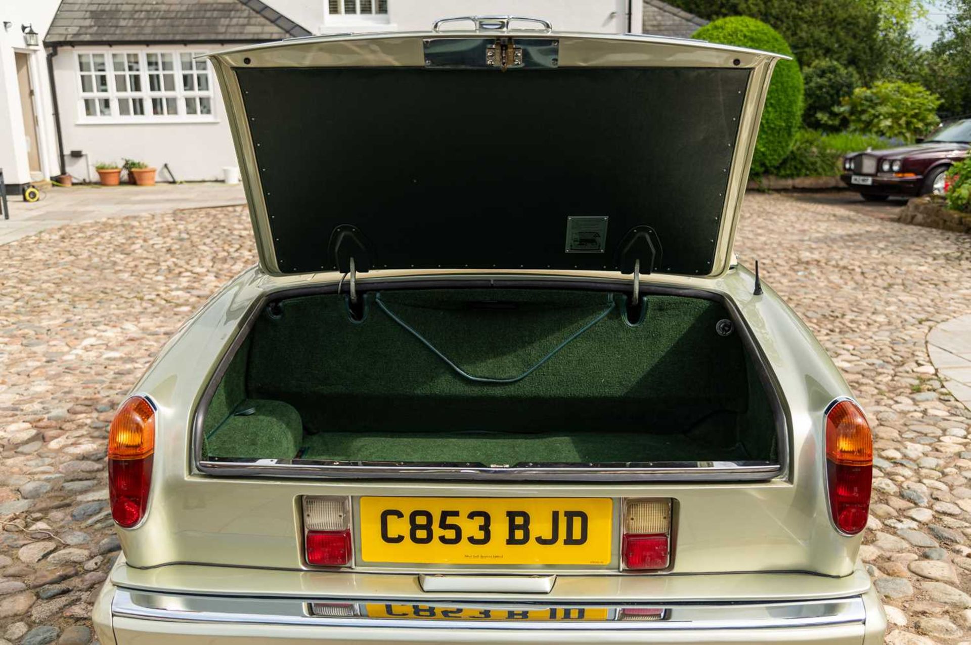 1985 Bentley Continental Convertible Rare early carburettor model by Mulliner Park Ward - Image 67 of 76