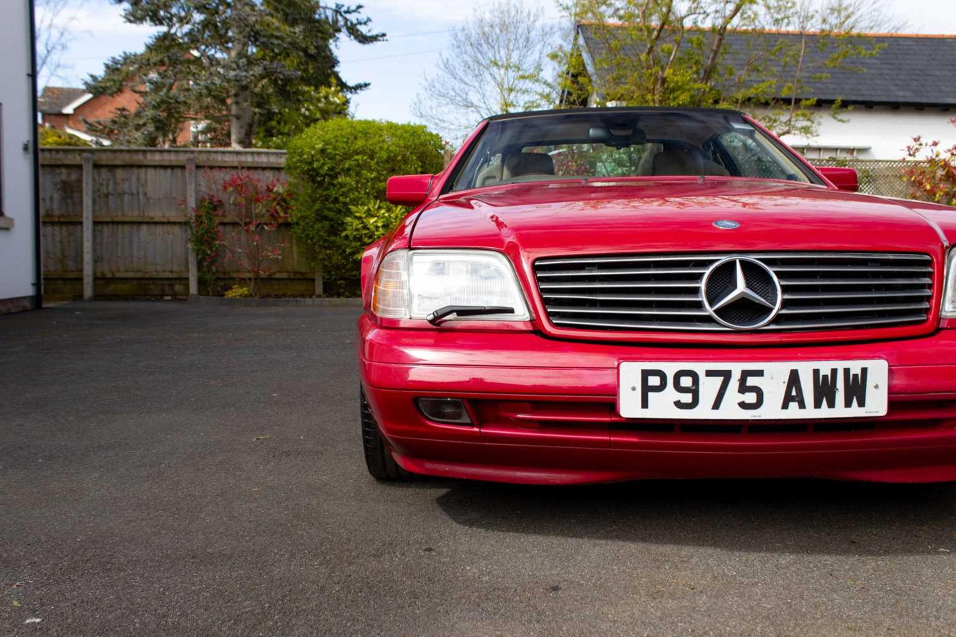 1997 Mercedes 320SL ***NO RESERVE*** Complete with desirable panoramic hardtop  - Image 3 of 94