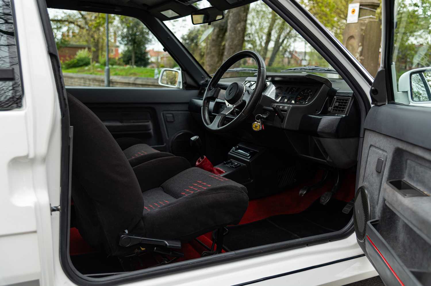 1990 Renault 5 GT Turbo - Image 58 of 79