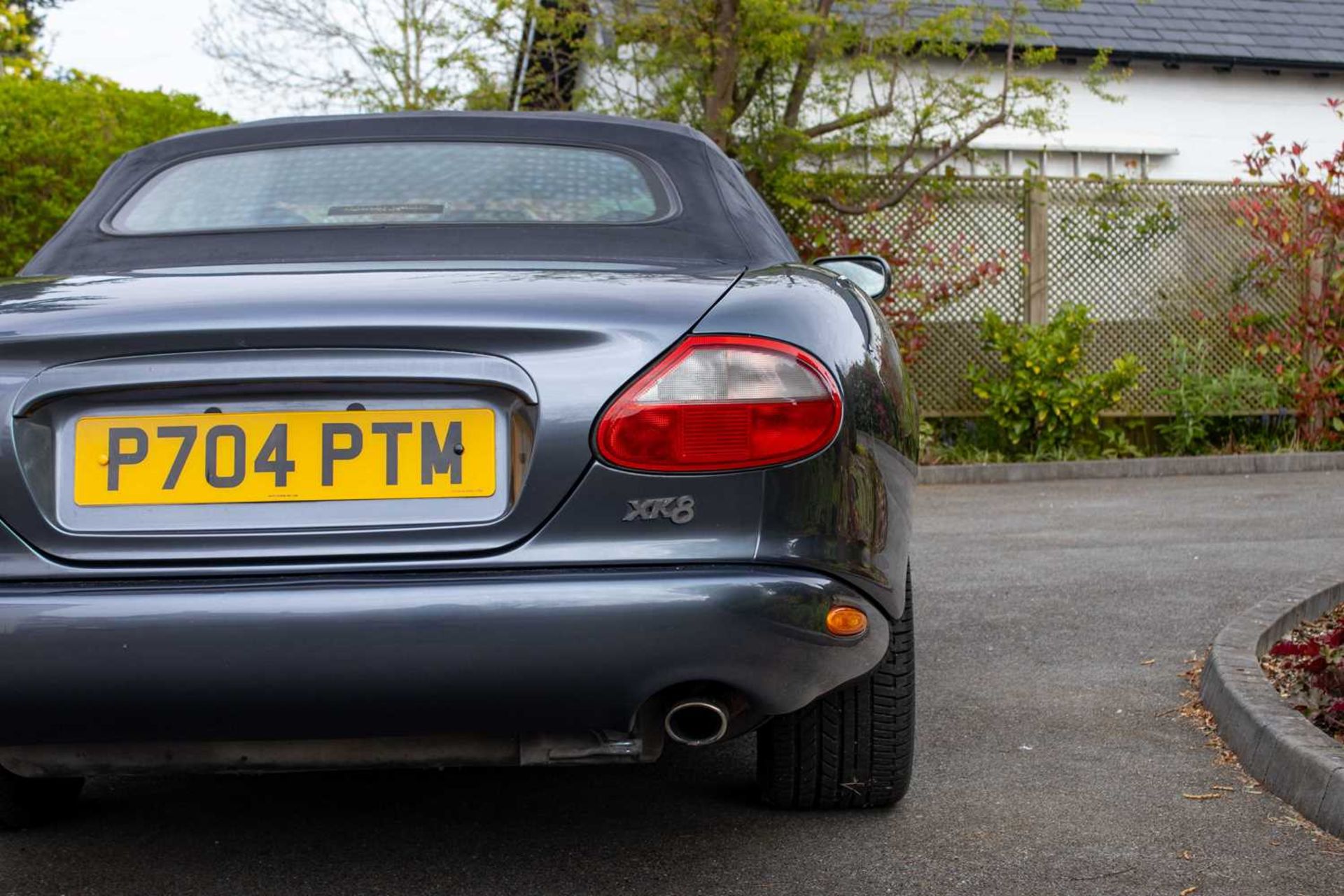 1997 Jaguar XK8 Convertible ***NO RESERVE*** Only one former keeper and full service history  - Image 15 of 89