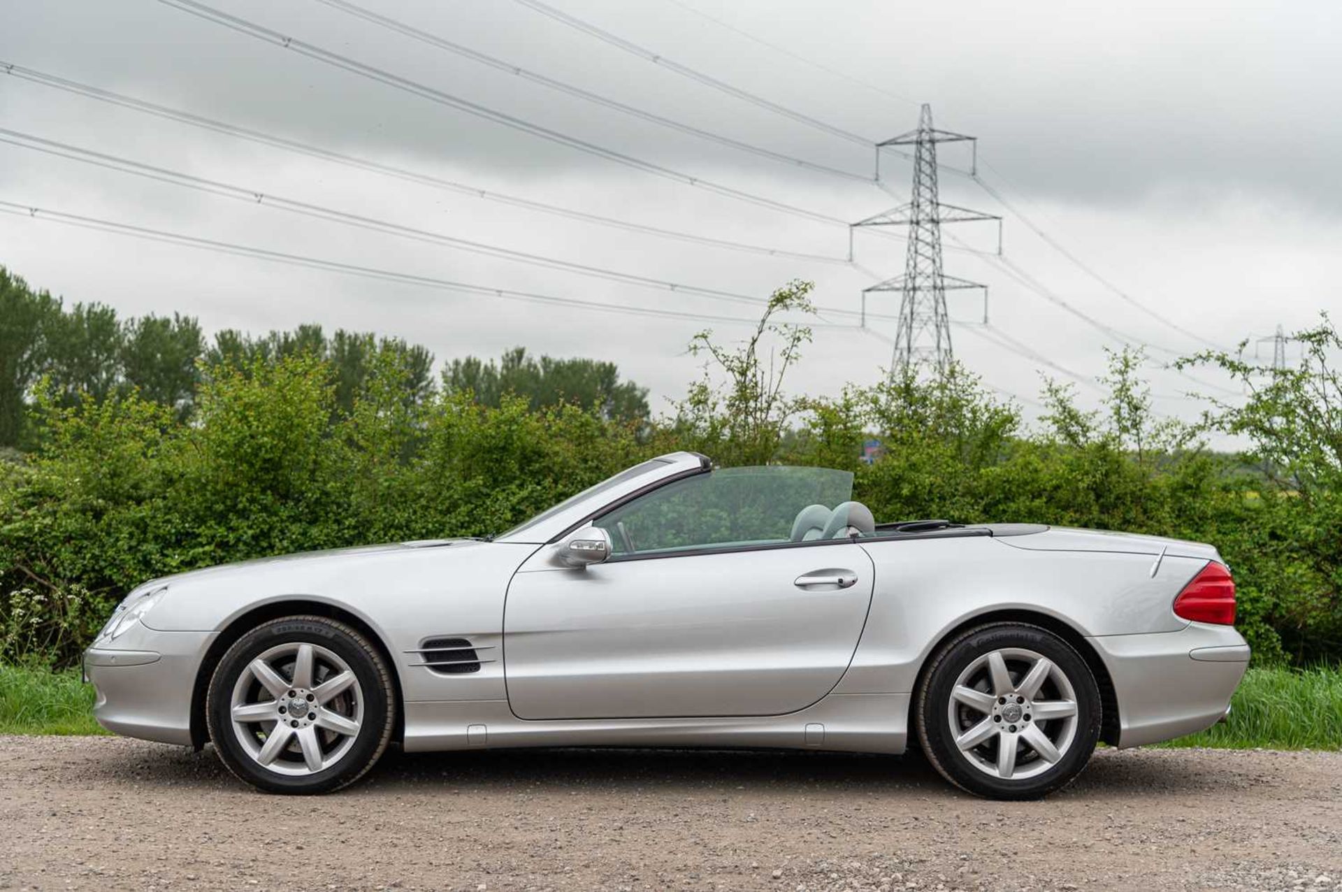 2003 Mercedes SL500 ***NO RESERVE*** Only 62,000 miles and is specified with the desirable panoramic - Image 8 of 70