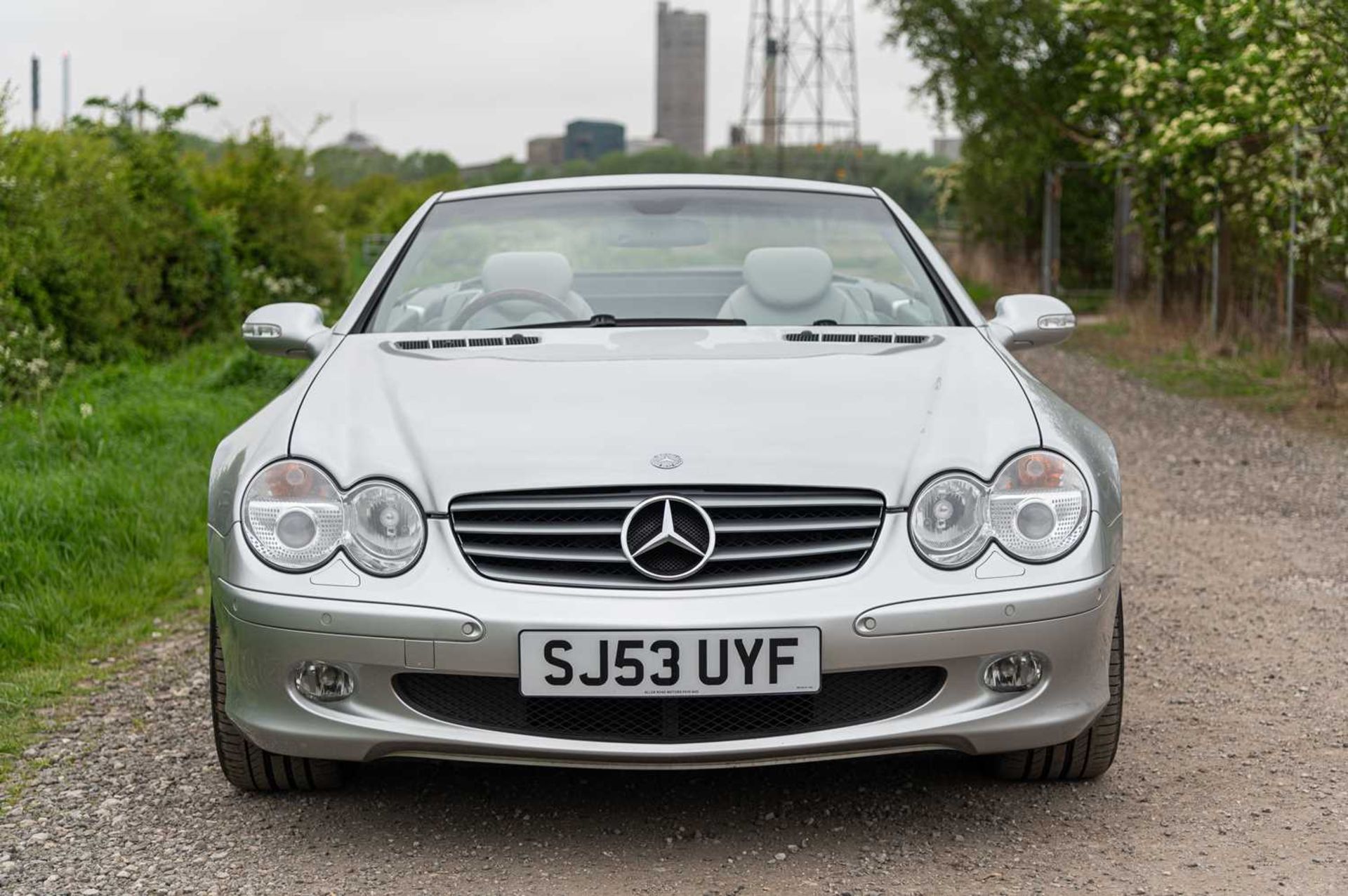 2003 Mercedes SL500 ***NO RESERVE*** Only 62,000 miles and is specified with the desirable panoramic - Image 2 of 70