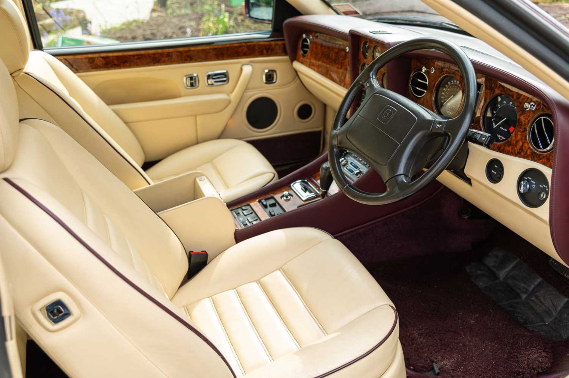 1995 Bentley Continental R Former Bentley demonstrator and subsequently owned by business tycoon Sir - Image 32 of 80