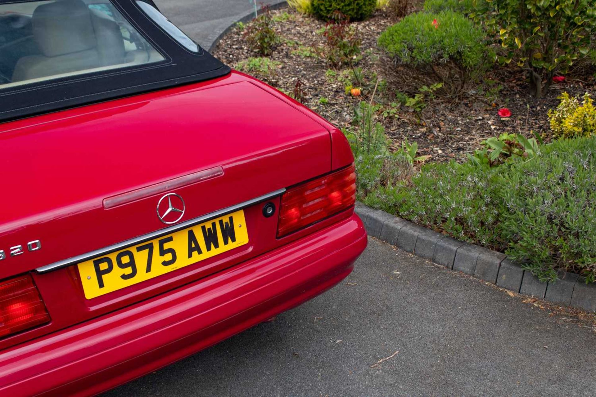 1997 Mercedes 320SL ***NO RESERVE*** Complete with desirable panoramic hardtop  - Image 44 of 94