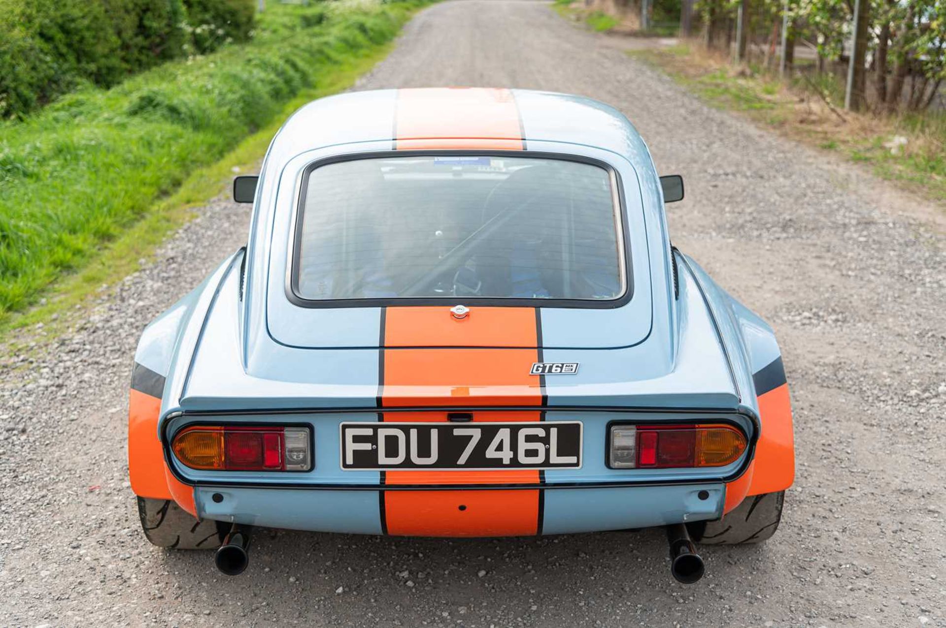 1973 Triumph GT6  ***NO RESERVE*** Presented in Gulf Racing-inspired paintwork, road-going track wea - Bild 12 aus 65