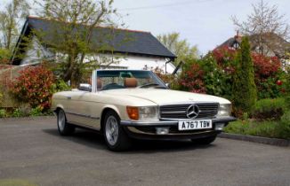 1983 Mercedes 380SL ***NO RESERVE*** The subject of a comprehensive restoration includes a meticulou