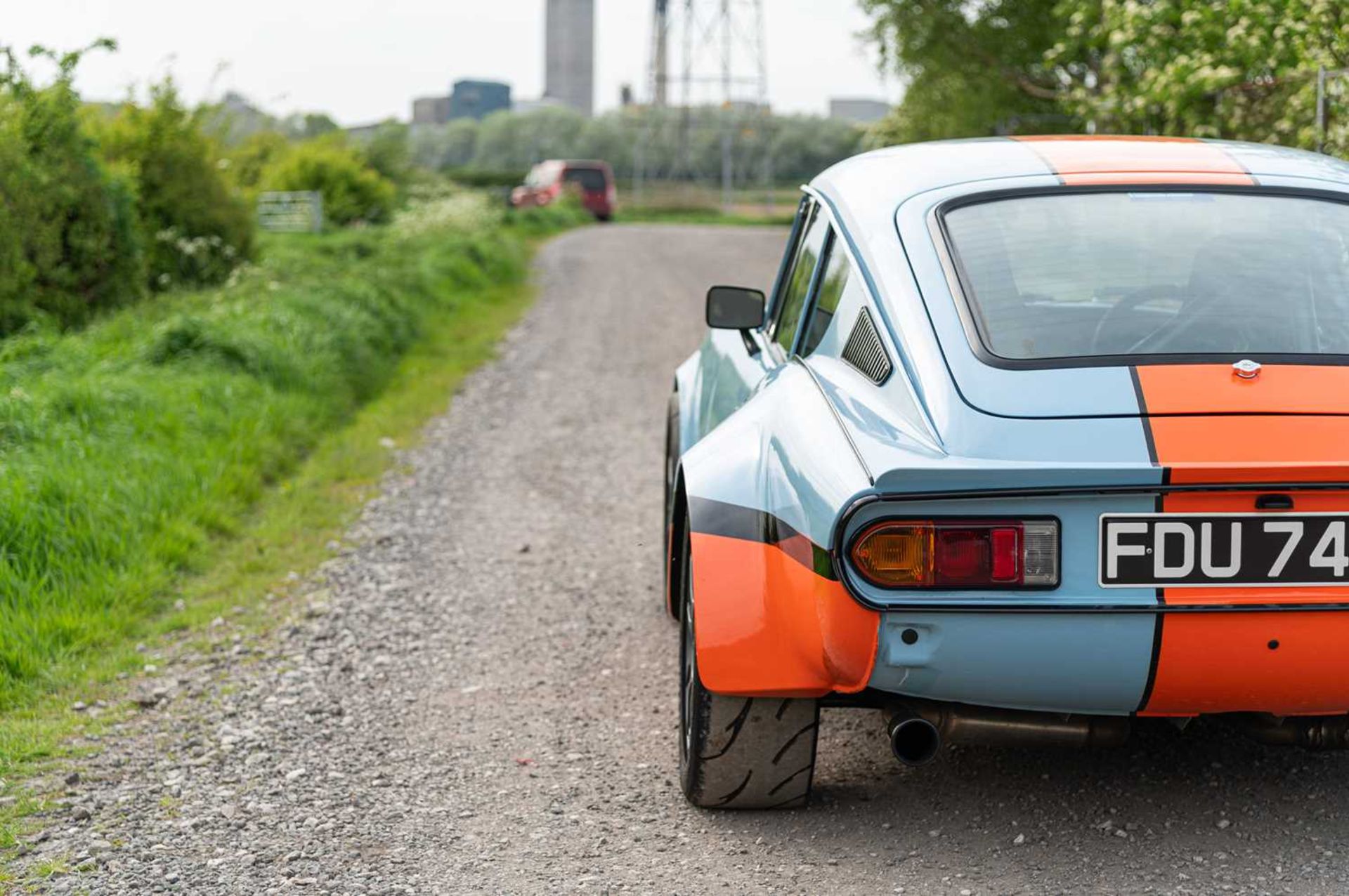 1973 Triumph GT6  ***NO RESERVE*** Presented in Gulf Racing-inspired paintwork, road-going track wea - Bild 10 aus 65