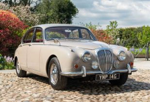 1969 Daimler V8 250 Believed to be one of the last built, includes a comprehensive history file