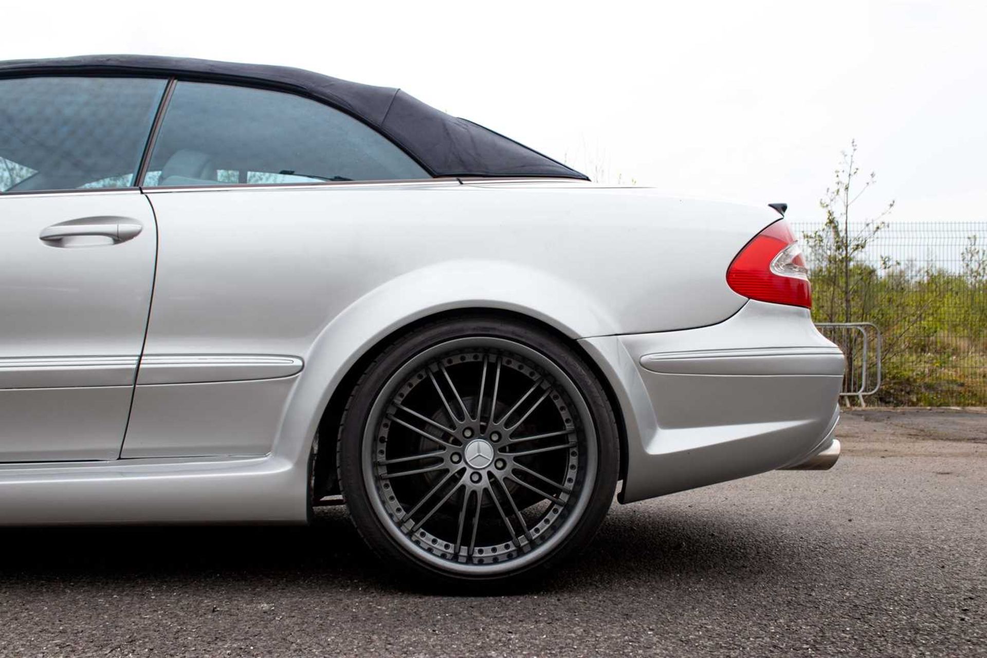 2003 Mercedes CLK240 Convertible ***NO RESERVE*** Fitted with AMG Black Series style body kit, inclu - Image 43 of 89