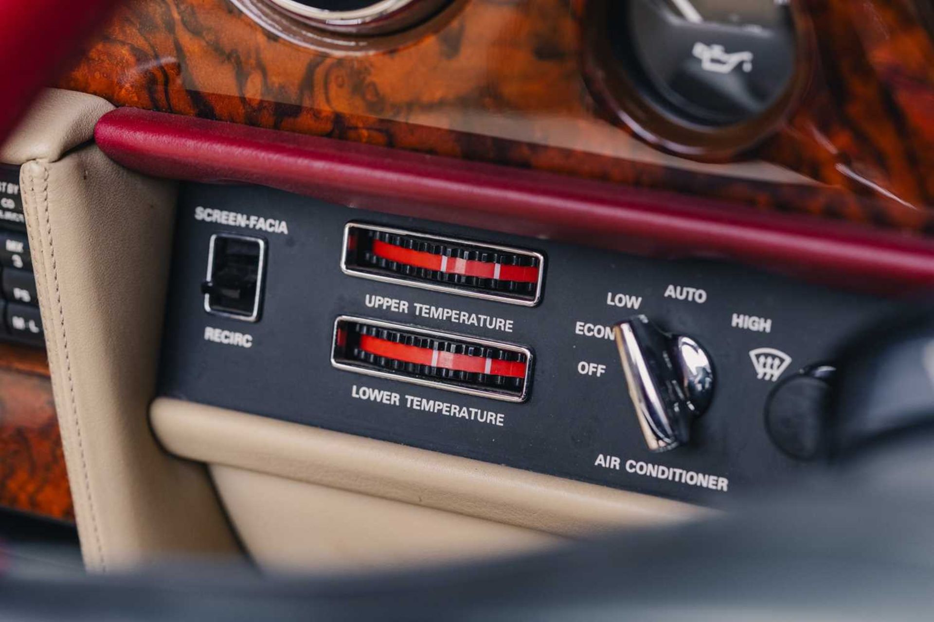 1989 Bentley Continental Convertible Meticulously maintained and boasts desirable factory options su - Image 49 of 71