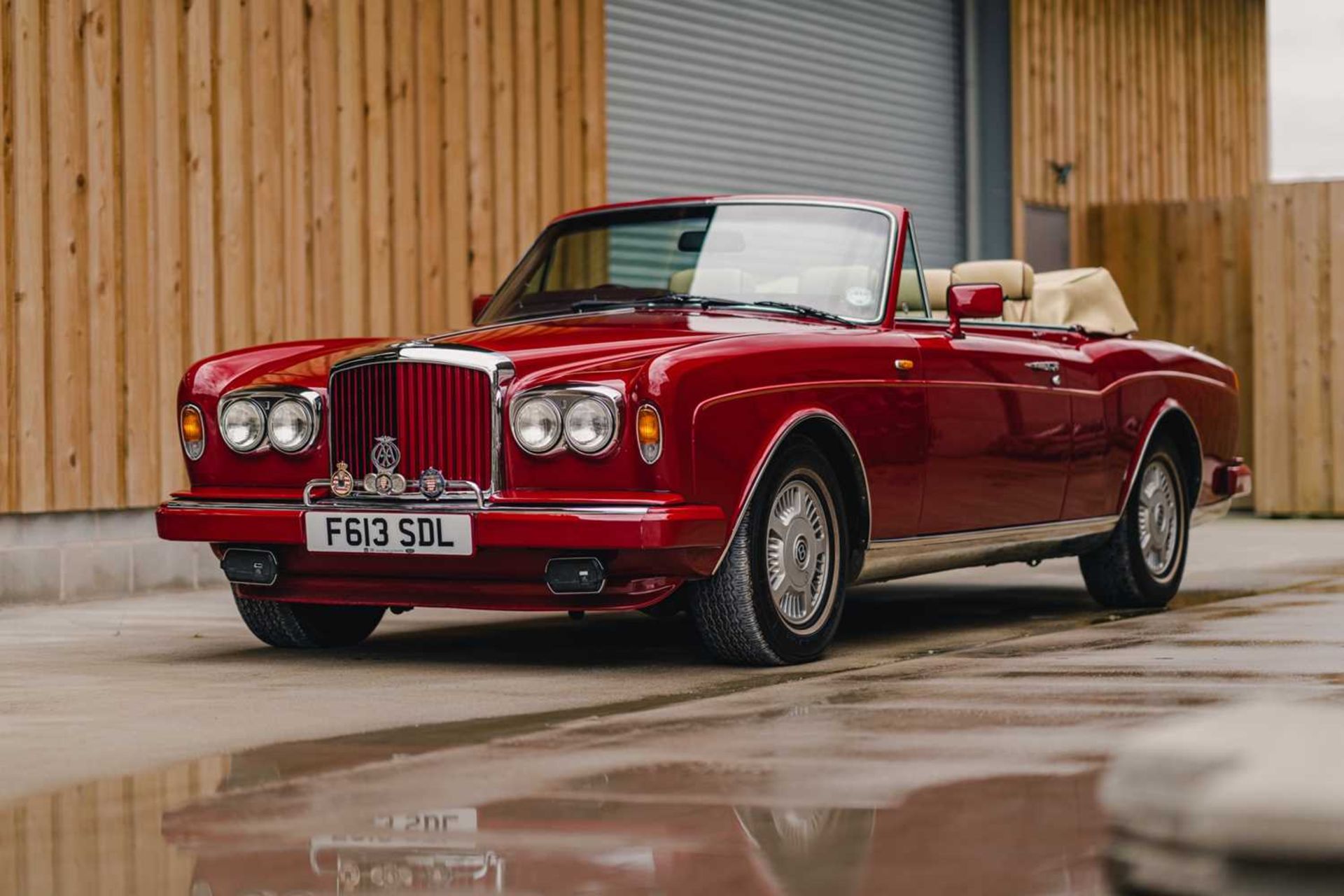 1989 Bentley Continental Convertible Meticulously maintained and boasts desirable factory options su - Image 6 of 71