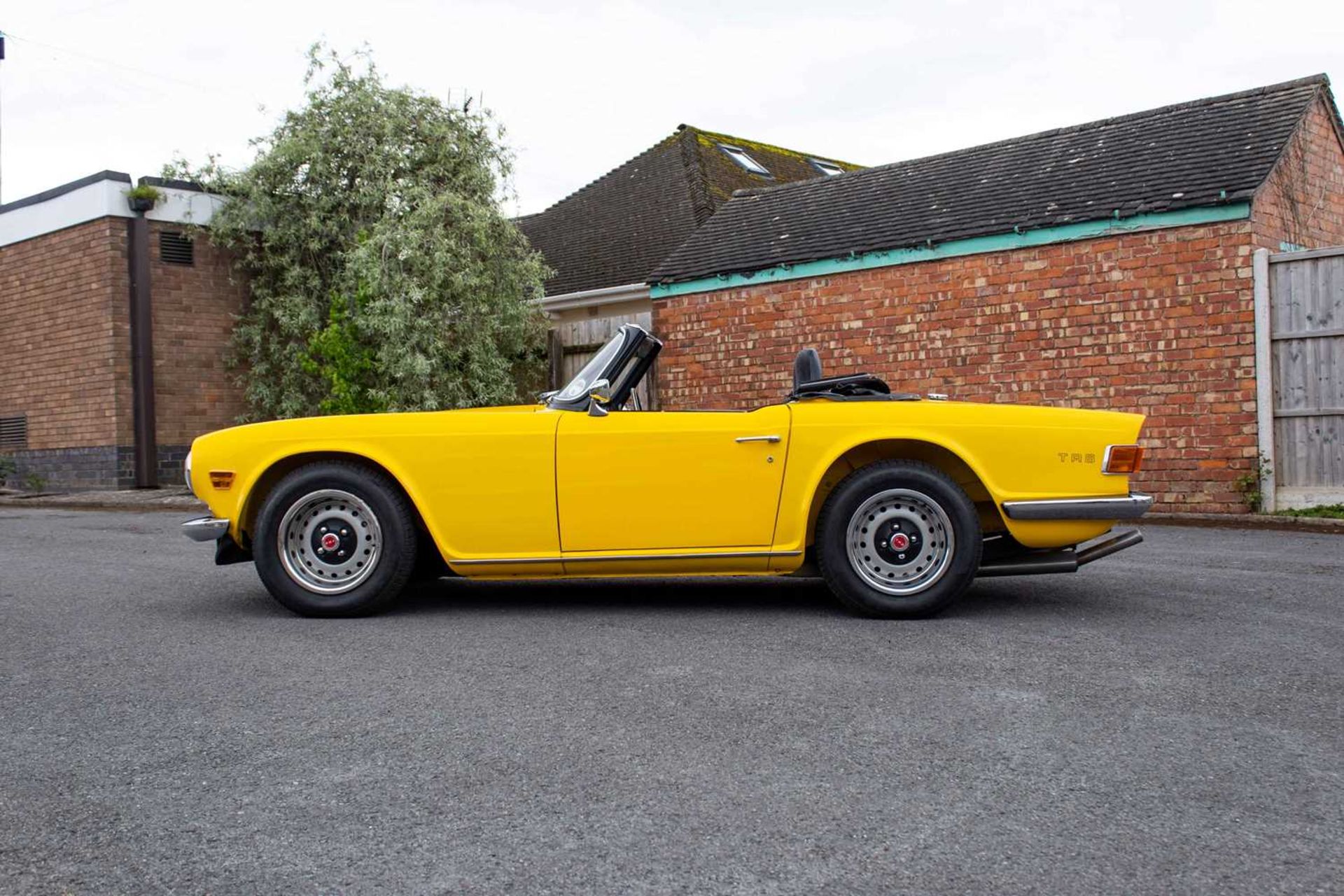 1973 Triumph TR6   A home-market, RHD fully restored example, finished in mimosa yellow - Image 15 of 99