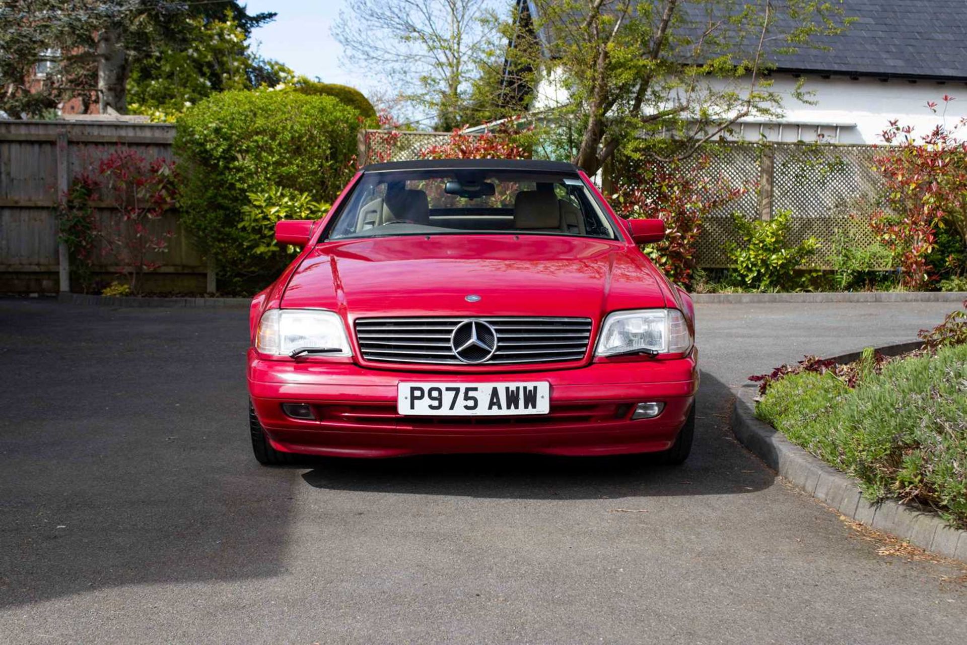 1997 Mercedes 320SL ***NO RESERVE*** Complete with desirable panoramic hardtop  - Image 7 of 94