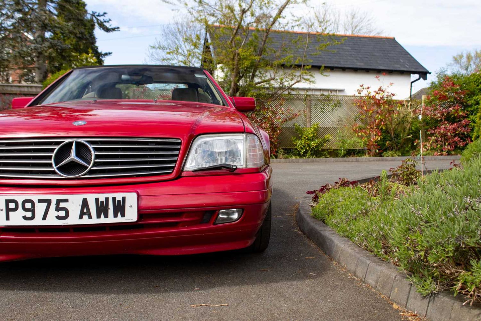 1997 Mercedes 320SL ***NO RESERVE*** Complete with desirable panoramic hardtop  - Image 5 of 94