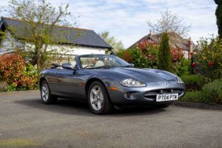 1997 Jaguar XK8 Convertible ***NO RESERVE*** Only one former keeper and full service history