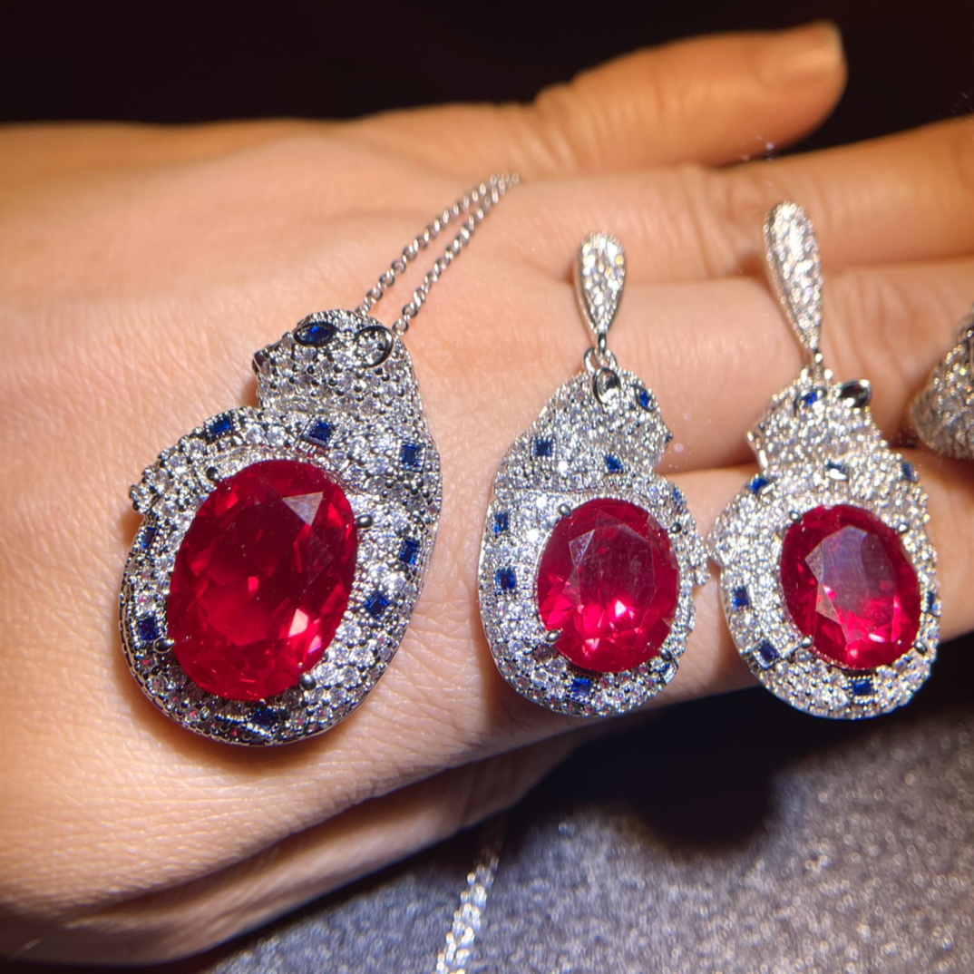 Ruby and diamond jewelry three-piece set - Bild 4 aus 8