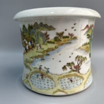 Colorful landscape pen holder made during the Qianlong reign of the Qing Dynasty