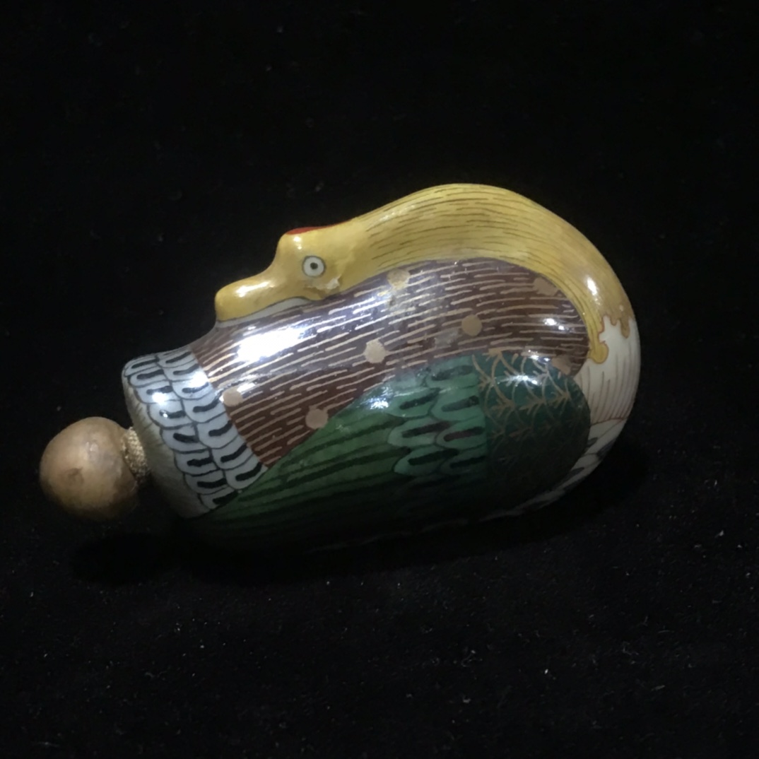 Porcelain hand-painted enamel snuff bottle - Image 5 of 7