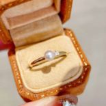 18k gold diamond pearl ring