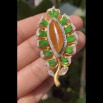 Gao Bing Zhengyang Green + Yellow Jade Brooch Pendant Dual Purpose