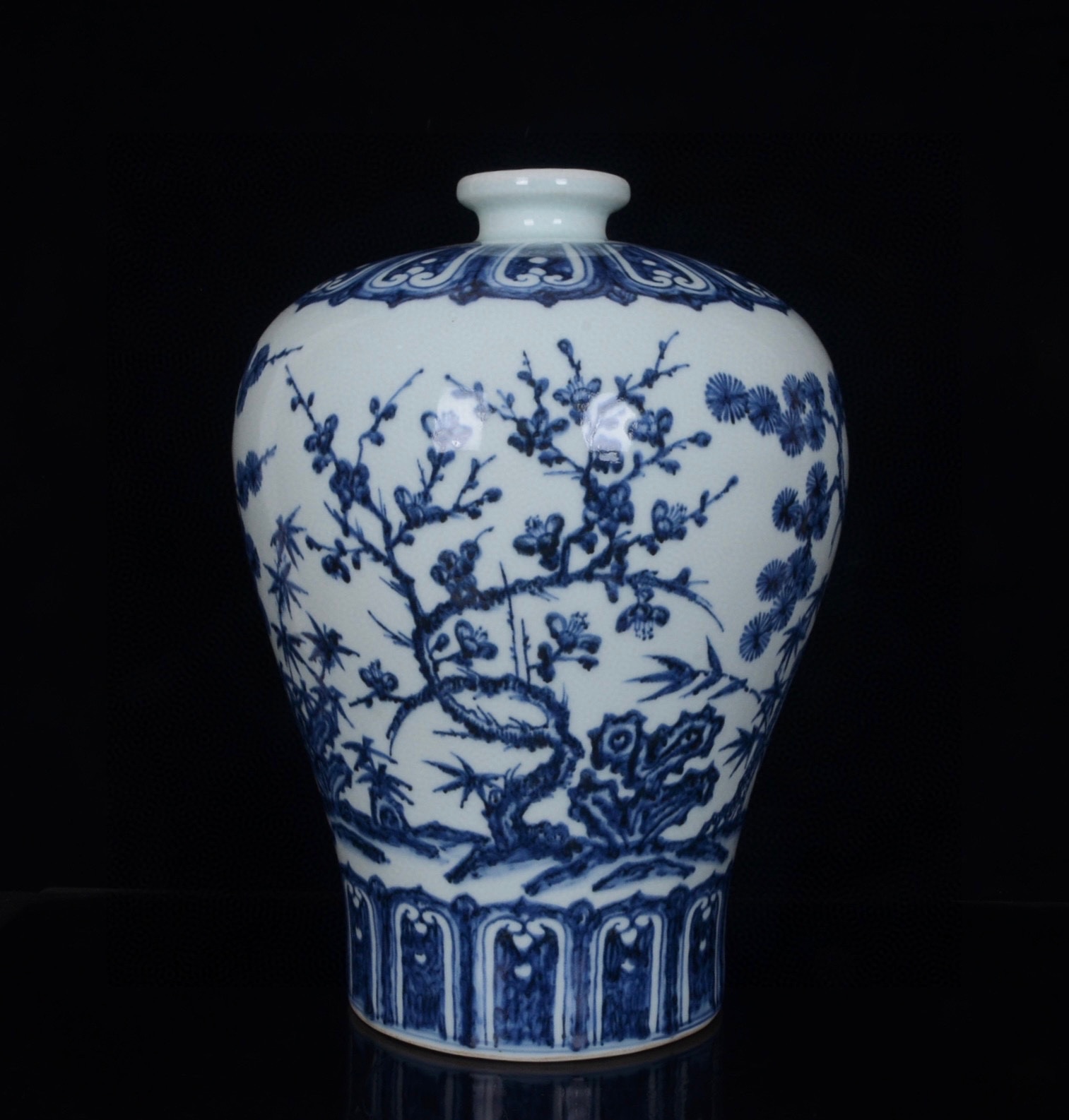 Ming dynasty blue and white plum vase with pine, bamboo and plum patterns - Image 3 of 9