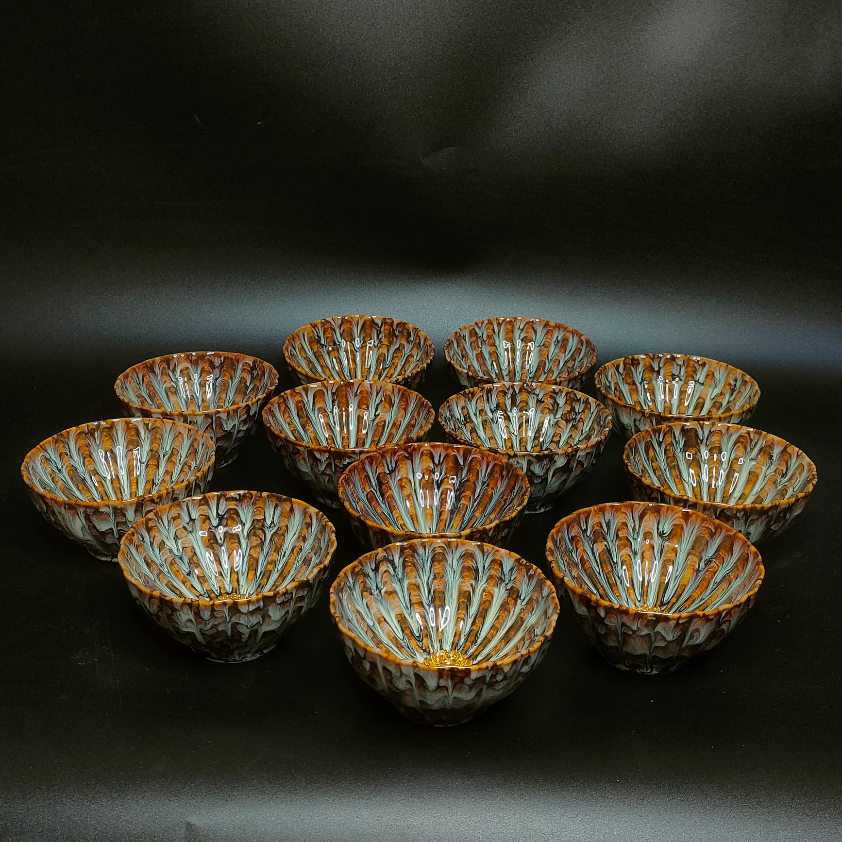 12 old kiln tea cups - Image 2 of 9