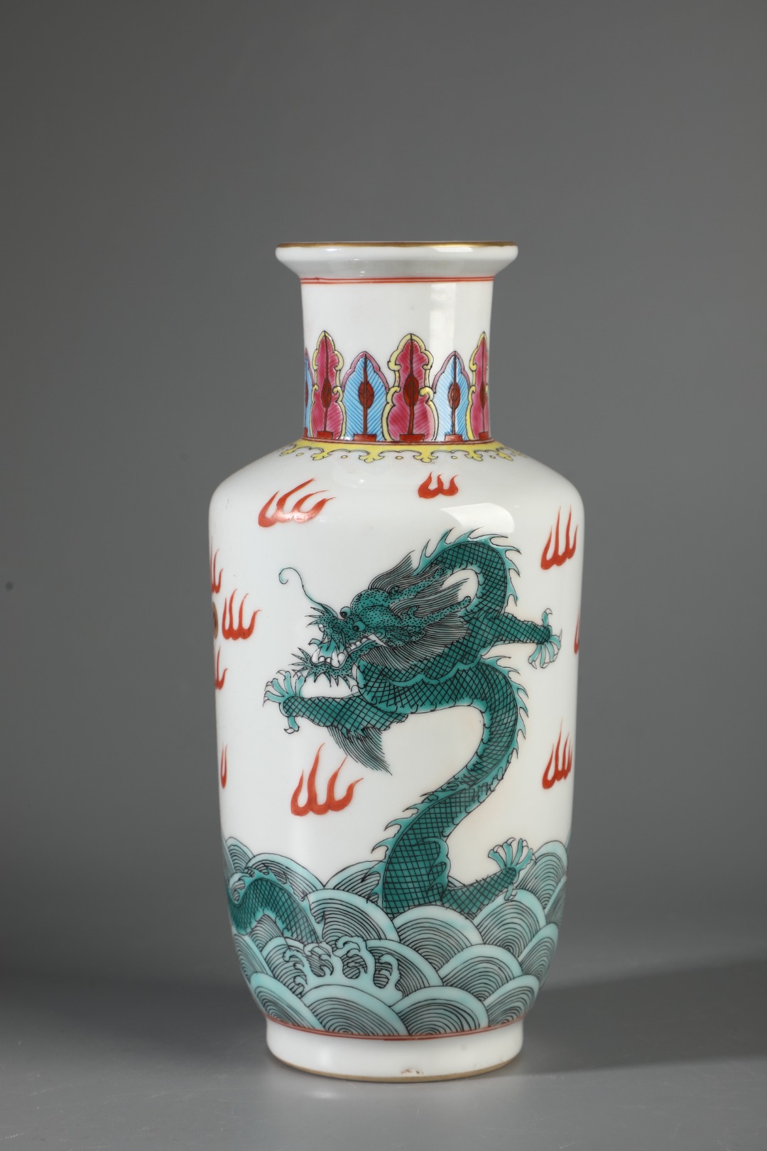 Sea water dragon bottle - Image 7 of 9