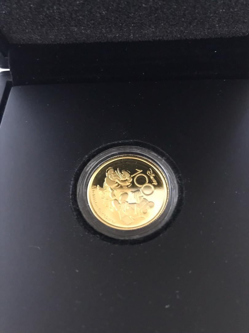 Disney 100th Anniversary Gold Coin Limited Super Premium Item - Bild 6 aus 9