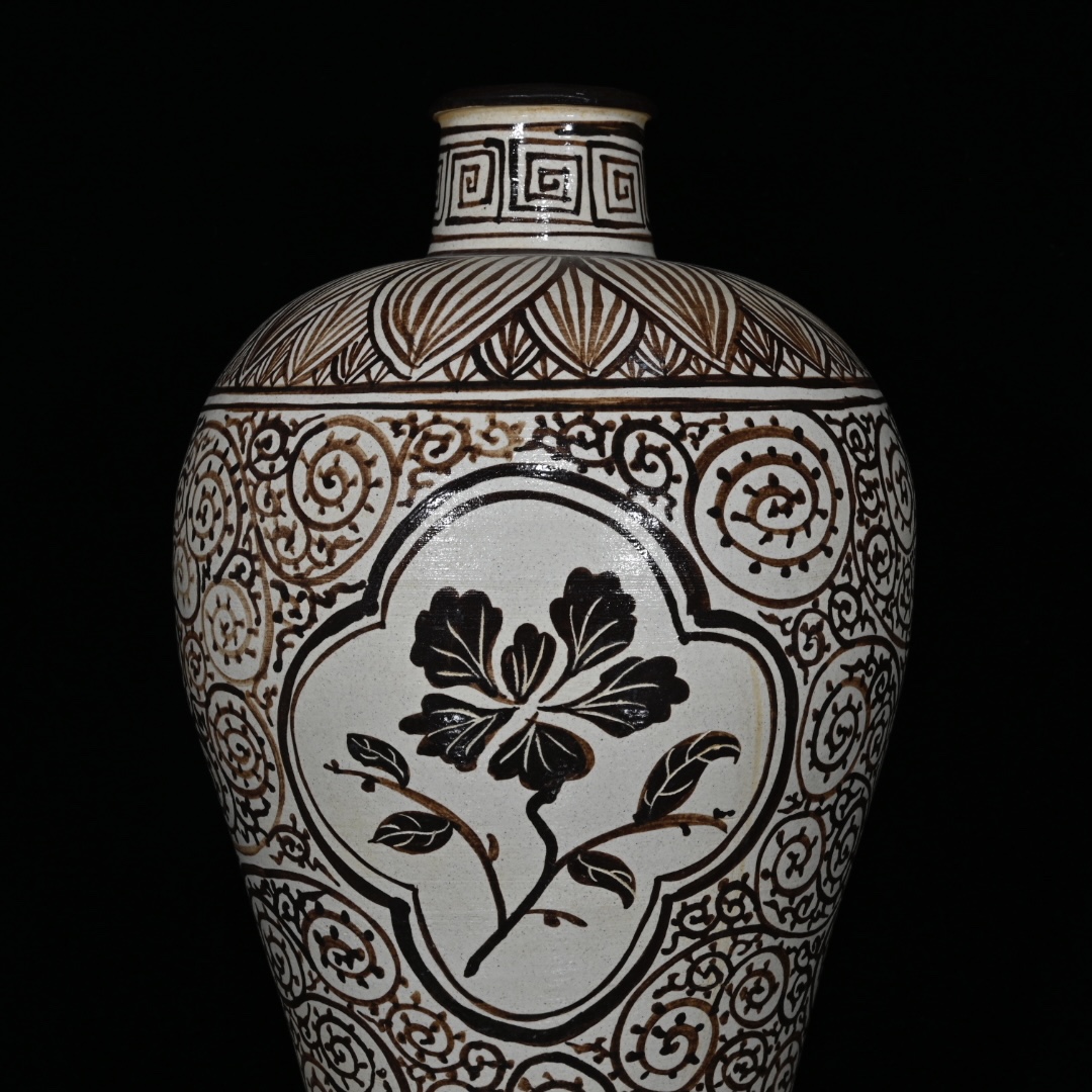 Jizhou kiln window plum vase from Song Dynasty - Image 4 of 9