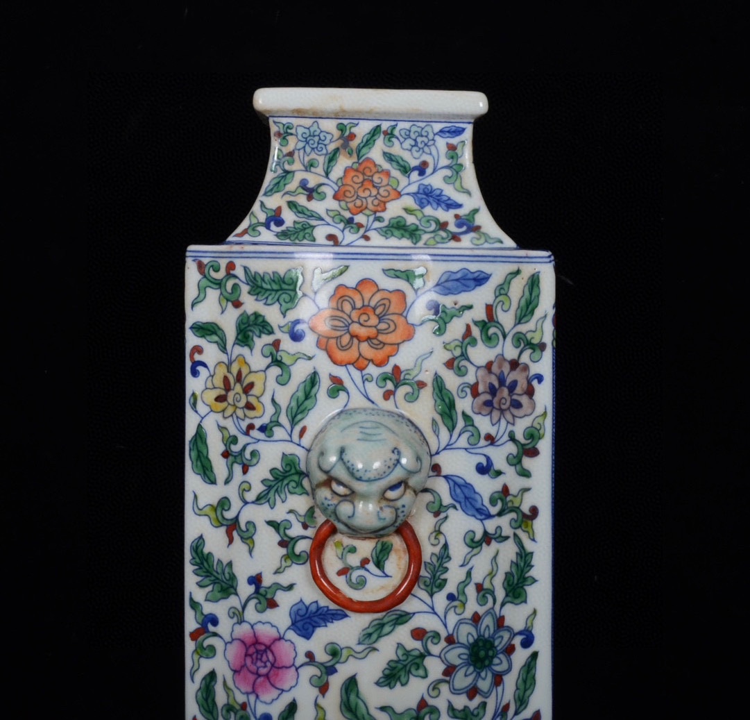 Qing Qianlong doucai four seasons flower pattern inlaid vase - Image 5 of 9